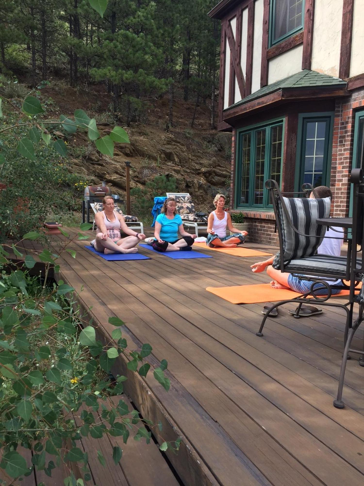 Colorado Bed & Breakfast With Beautiful Views Evergreen Exterior photo